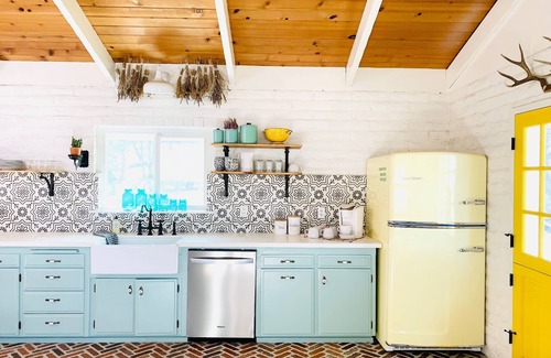 Coarsegold House | Yellow-Fish boutique house near Yosemite National Park & Bass Lake