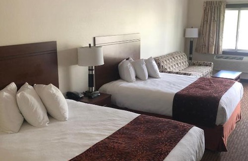 Gardiner Hotel | Yellowstone Big Rock Inn