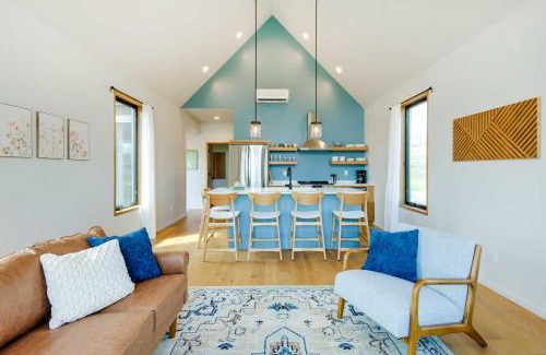 Emigrant House | Yellowstone Prairie Retreat 360 Mountain Views!