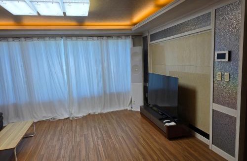 Geoje Villa | Yeoncho Money Stay