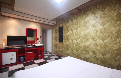 Yeongdeok Hotel | Yeongdeok Show