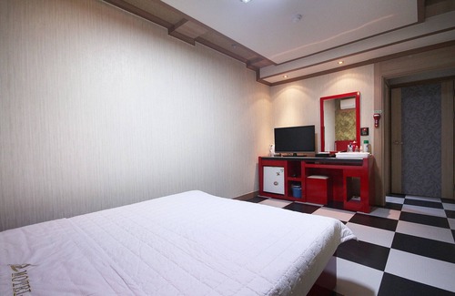 Yeongdeok Hotel | Yeongdeok Show