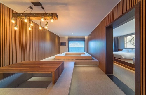 Yeongdeok Hotel | Yeonhwamoon Hotel Yeongdeok