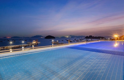 Dolsan-eup House | Yeosu Arum Oceanview Whole House Pension