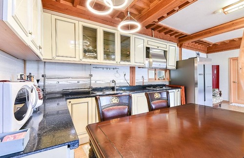 Dolsan-eup House | Yeosu Deulga Pension