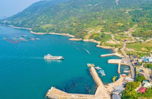 Hamgumi House | Yeosu Geumo Island Village Pension Former Dongbaekgol