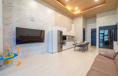 Dolsan-eup House | Yeosu Kinolkids Poolvilla