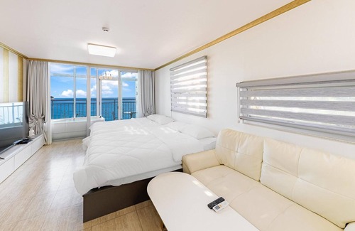 Musilmok House | Yeosu Nukim Pension