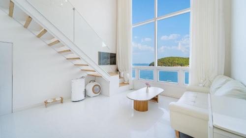 Dolsan-eup House | Yeosu Nukim Poolvilla