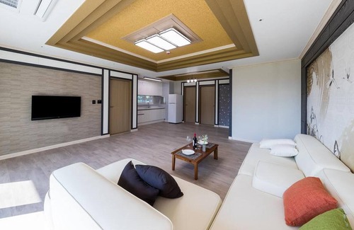 Yeosu House | Yeosu Sora Noeul Pension