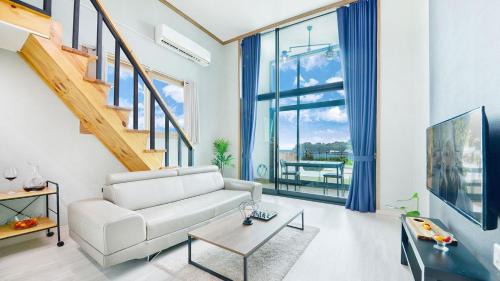 Kamdo House | Yeosu the Haru Pension