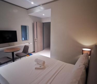 Imus Hotel | Yes Hotel Imus Cavite