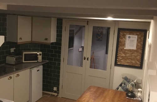 Kilmun Cottage | Yewtree Cottage -The Art House