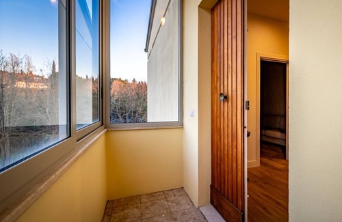 Florence Apartment | YiD Pietrafitta apartment