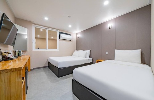 Suyeong-Gu Hotel | ymotel
