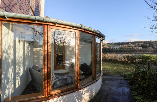 Bangor Cottage | Ynys Faelog Cottage