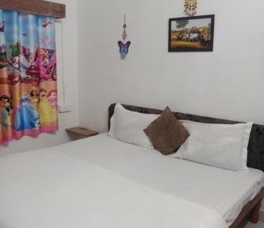 Khajuraho House | Yoga homestay