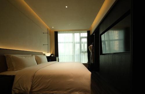 Tianhe Center Hotel | Yomanjo International Hotel -Guangzhou Tower Zhujiang NewTown Sports West Road Branch &地铁站- Canton Fair Exclusive Rate