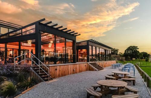 Naburn Resort | York Marina