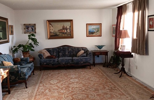 Twentynine Palms House | You will be happy spending time in this house