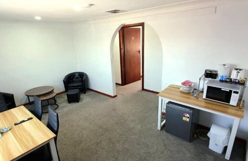 Young Hotel | Young Goldrush Motel