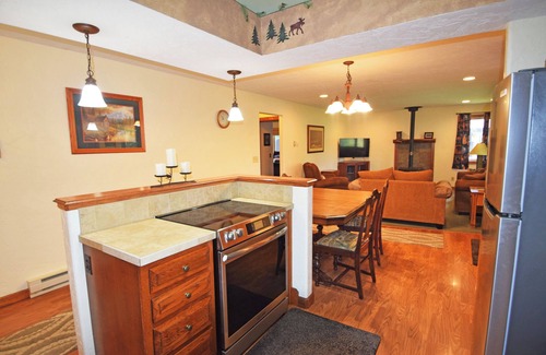 Grand Lake Cabin | Your all-season escape minutes from Grand Lake and the West Entrance of RMNP.