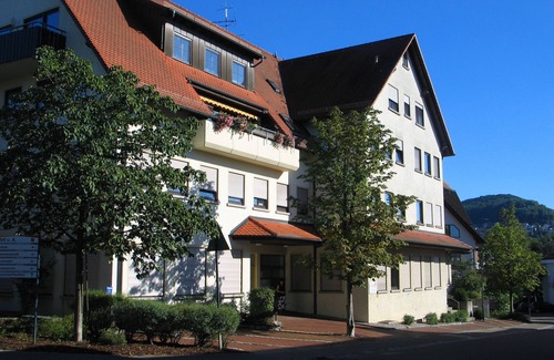 Zell unter Aichelberg Apartment | Your beautiful temporary home