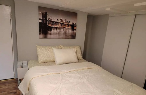 Piedmont House | Your Cozy Gateway - Great Hotel Alternative