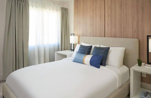 Hillsboro Beach House | Your Dream Escape in Hillsboro Beach! Outdoor Swimming Pool, Pets Allowed!