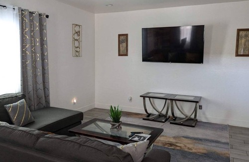 Estrella House | Your dream spacious 4-bedroom 3 bath home with private parking for modern living