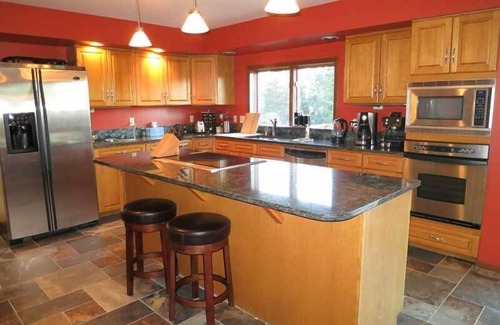 Hood River House | Your family will love staying here