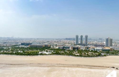 Al Barsha Apartment | Your Fav Studio Getaway l Pool, Gym & Parking!