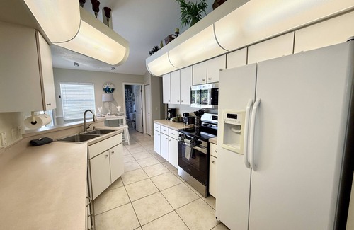 Pebble Beach House | * Your Florida getaway! *