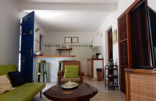 Le Gosier Apartment | Your holiday in a beautiful area with pool and spa