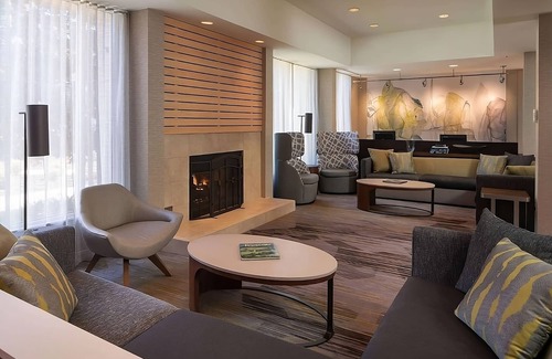 Pleasant Hill Hotel | Your Home Away From Home! 2 Modern Units, Near Calypso Cabanas, Pet-Friendly