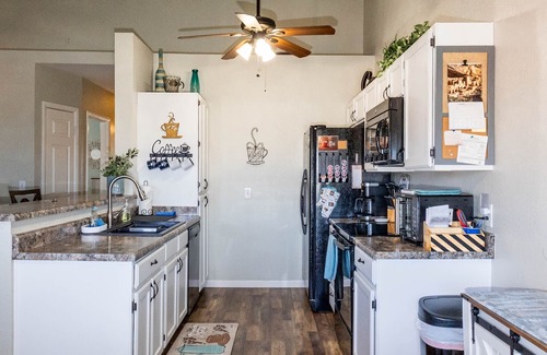 Alta Mesa Community Association Condo | Your Home away from Home, Beautifully Updated in Alta Mesa Châteaux. Mesa AZ