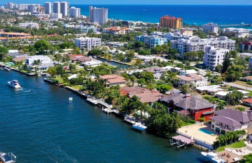 Hillsboro Beach House | Your Home Away From Home! Outdoor Pool, Pet-friendly Property, Near Beach