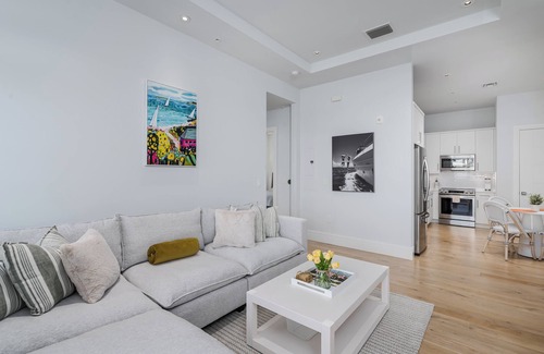 Old Naples Condo | Your idyllic Naples escape awaits.