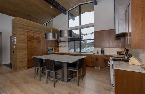 Hoback Junction House | Your JH adventure starts here- Fairway 15
