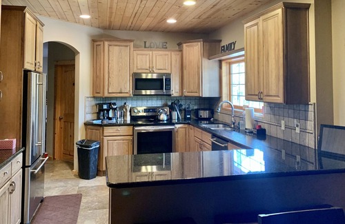 Happy Jack House | Your Mountain Retreat in the Forest!! NO CLEANING FEES!!