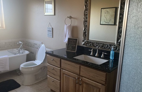 Happy Jack House | Your Mountain Retreat in the Forest!! NO CLEANING FEES!!