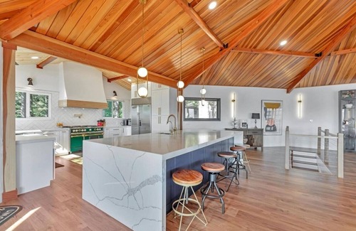 Placerville House | Your Mountaintop Retreat with Breathtaking Views