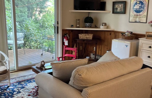 Saugatuck Cottage | Your Own Private Cottage A Short Walk To Downtown Saugatuck, Michigan
