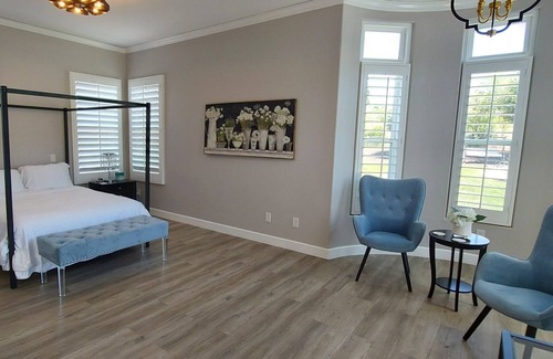 Thousand Oaks House | Your Private Resort Getaway!