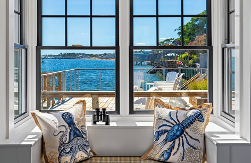 Provincetown House | Your Provincetown beach escape. Steps from the sand with panoramic baysea views.