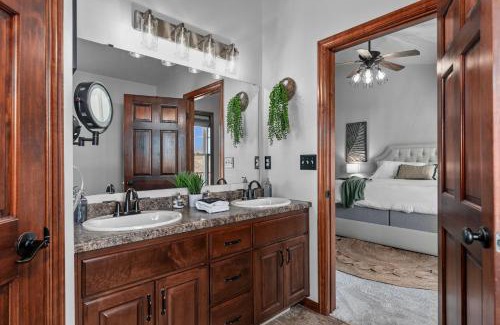 Appleton House | Your Resort On Gala Family Fun with Spa and Pool