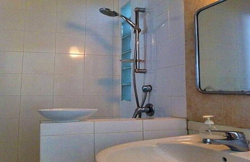 Ampang Jaya House | Your secret tropical getaway