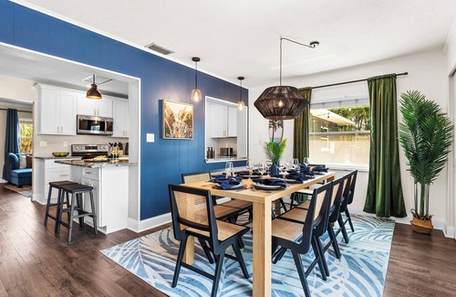 Seminole House | Your Seminole Escape! 4mi to Beach - Mini Golf - Game Room - Fire Pit