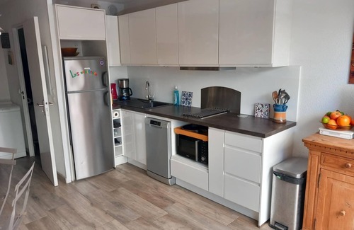 Frontignan House | Your vacation shed 30 meters from the beach!