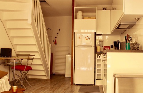 Frontignan House | Your vacation shed 30 meters from the beach!